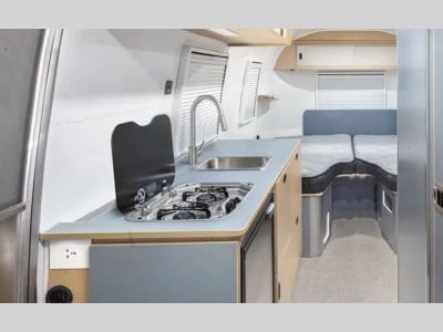 2026 Airstream World Traveler - Photo 3