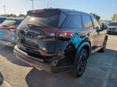 2024 Nissan Rogue - Photo 2