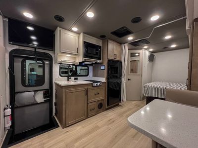 2026 REV Renegade VILLAGIO - Photo 8