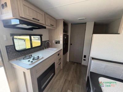 2025 Heartland Pioneer — photo 9 view