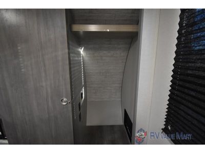 2026 Coachmen RV Catalina Legacy Edition - Photo 22