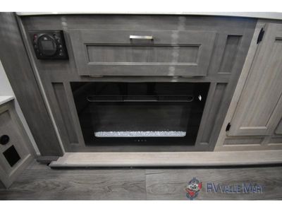 2026 Coachmen RV Catalina Legacy Edition - Photo 26