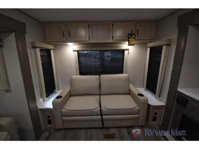 2026 Coachmen RV Catalina Legacy Edition - Photo 18
