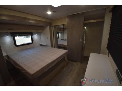 2026 Coachmen RV Catalina Legacy Edition - Photo 28