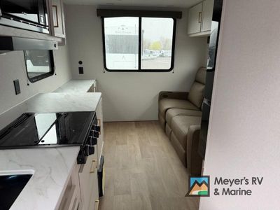 2026 Grand Design Transcend Xplor - Photo 6