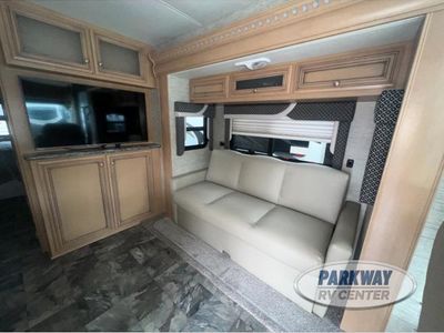 2017 Newmar Bay Star Sport - Photo 8