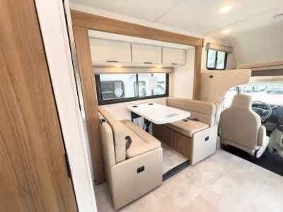 2027 Thor Motor Coach CHATEAU — photo 13 view