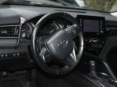 2021 Toyota Camry - Photo 8