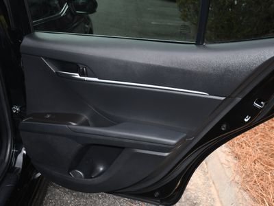 2021 Toyota Camry - Photo 18
