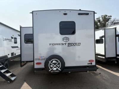 2025 Forest River Grand Surveyor - Photo 4