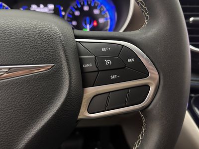 2024 Chrysler Voyager - Photo 16
