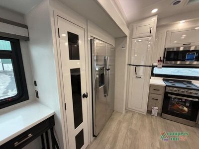 2026 Jayco Pinnacle - Photo 10