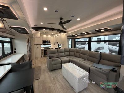 2026 Jayco Pinnacle - Photo 8