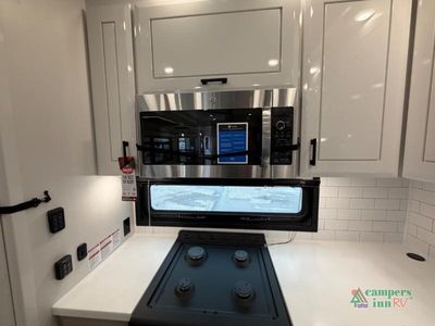 2026 Jayco Pinnacle - Photo 21
