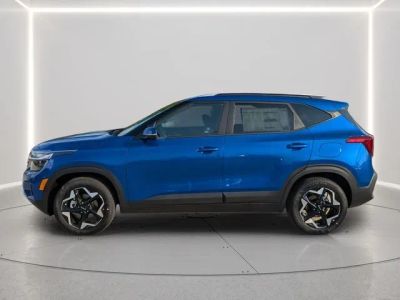 2026 Kia Seltos — rear three-quarter view