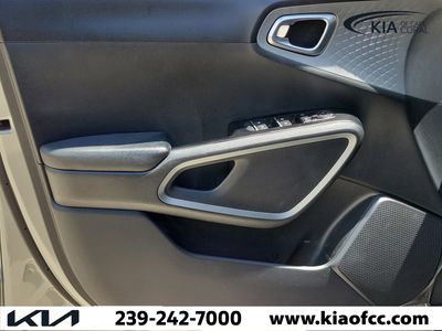 2022 Kia Soul - Photo 20