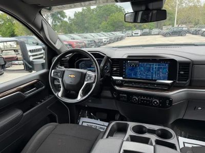 2025 Chevrolet Silverado 2500HD — photo 35 view