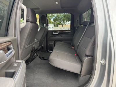 2025 Chevrolet Silverado 2500HD — photo 30 view