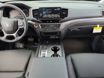 2025 Honda Ridgeline — photo 16 view