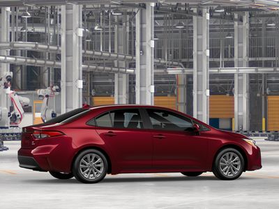 2026 Toyota Corolla Hybrid - Photo 13