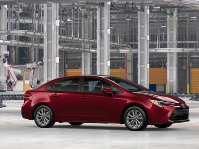 2026 Toyota Corolla Hybrid - Photo 15