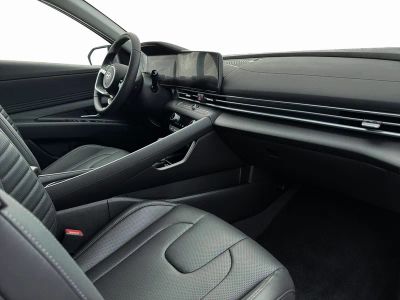 2026 Hyundai Elantra - Photo 15