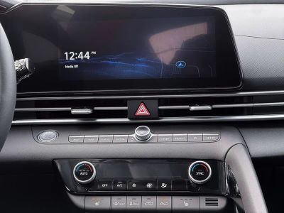 2026 Hyundai Elantra - Photo 19