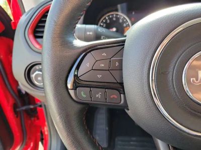 2022 Jeep Renegade — photo 16 view