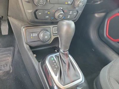 2022 Jeep Renegade — photo 24 view