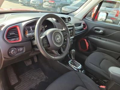 2022 Jeep Renegade — photo 12 view