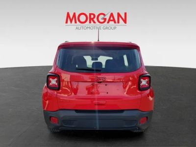 2022 Jeep Renegade — photo 8 view