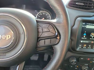 2022 Jeep Renegade — photo 17 view