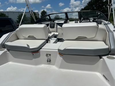 2017 Scarab 195 - Photo 4