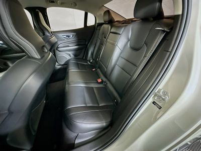 2022 Volvo S60 - Photo 26