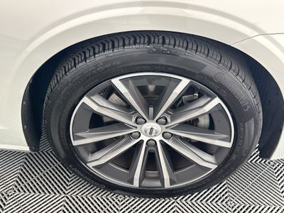 2022 Volvo S60 - Photo 11
