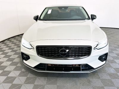 2022 Volvo S60 - Photo 8
