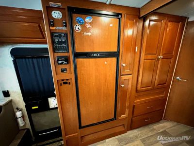 2019 Winnebago Vista - Photo 13