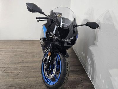 2026 Kawasaki Ninja ZX-6R - Photo 4