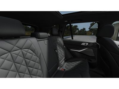 2026 BMW X5 xDrive40i — photo 12 view