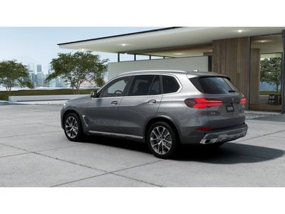 2026 BMW X5 xDrive40i — side profile view