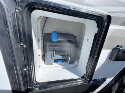 2025 Winnebago Solis — photo 8 view