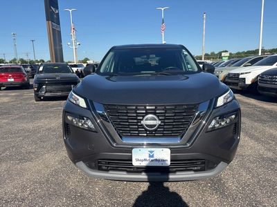 2023 Nissan Rogue - Photo 2
