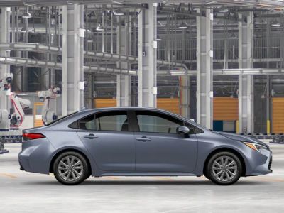 2026 Toyota Corolla Hybrid - Photo 14