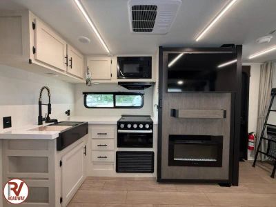 2026 Forest River RV Cherokee Alpha Wolf - Photo 28