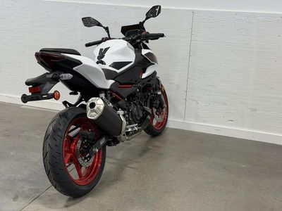 2026 Kawasaki Ninja 500 - Photo 6