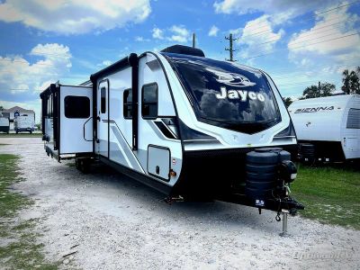 2025 Jayco Jay Feather - Photo 1