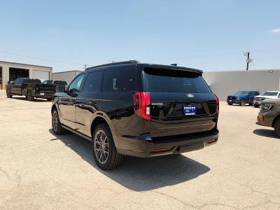 2027 Ford Expedition — detail view
