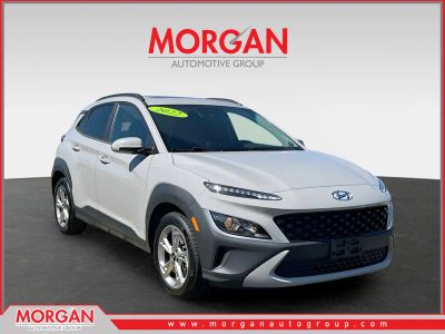 2022 Hyundai Kona SEL in Silver — front three-quarter view
