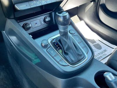 2022 Hyundai Kona — photo 15 view
