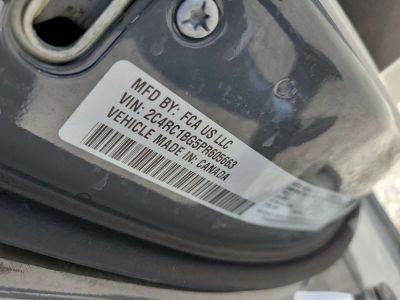 2023 Chrysler Pacifica — photo 33 view